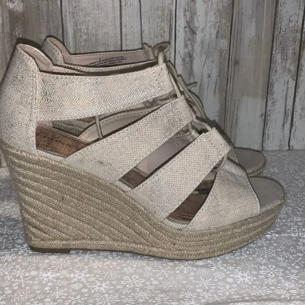 Merona lace up